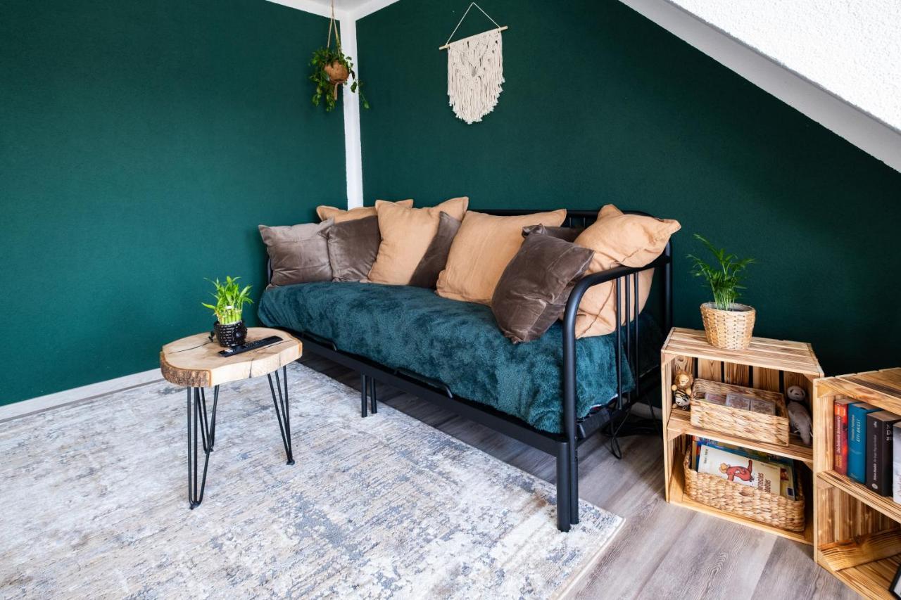 Nature Terminal Apartment - Unterwegs Zuhause Steinenbronn Luaran gambar